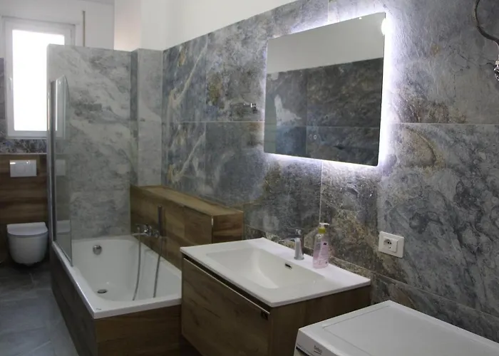 Solaris By Adriatic Living *